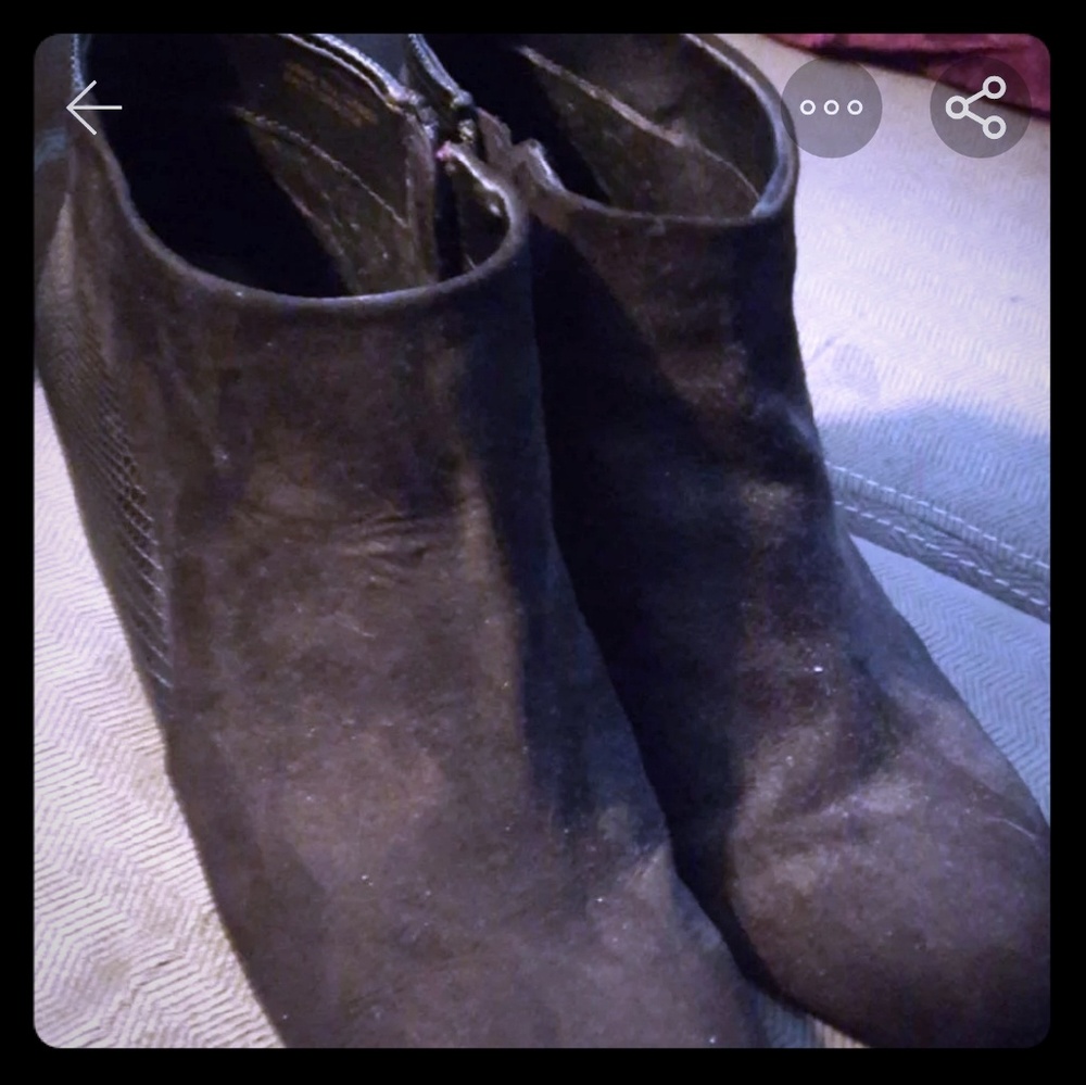 Report Booties